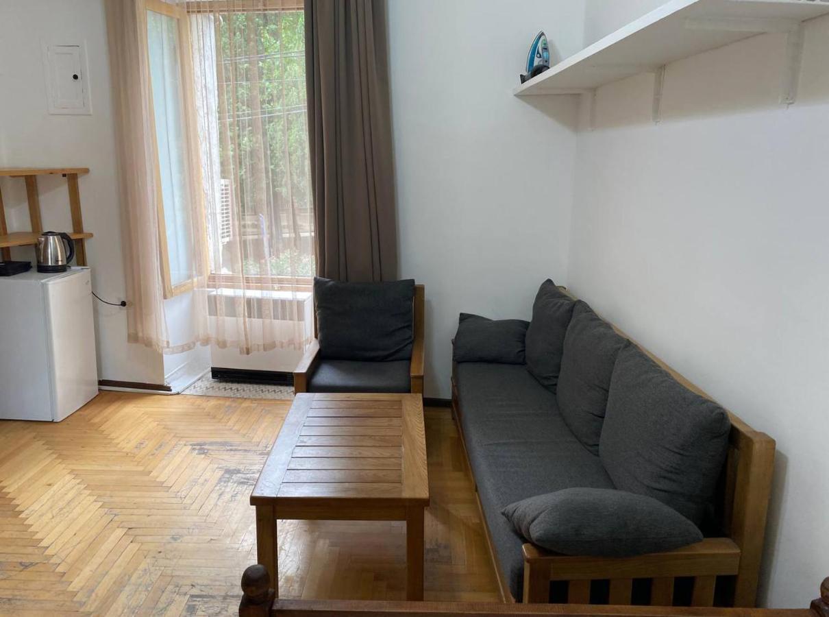 Pretty House Apartamento Tbilisi Exterior foto